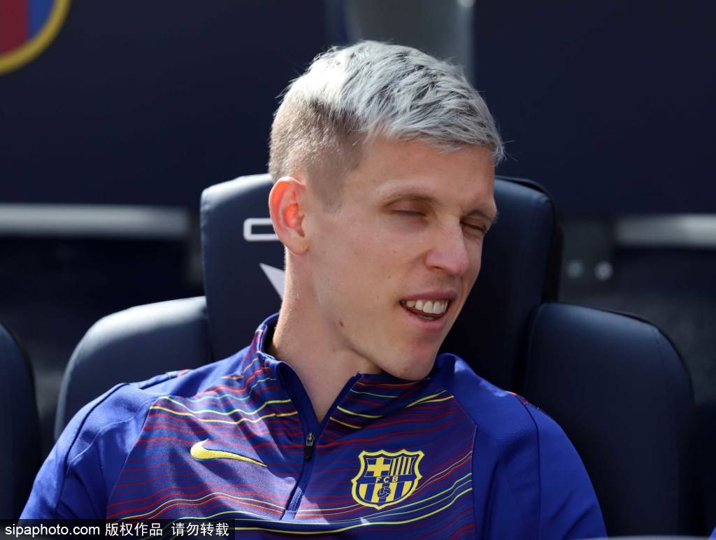 亚马尔情绪高涨:为何这位小将未庆祝巴萨的胜利?